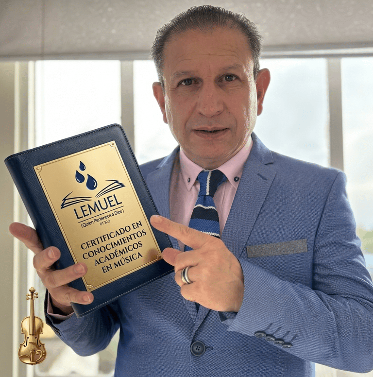 Técnico Laboral en Teología con Énfasis en Evangelismo y Liderazgo.